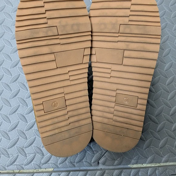 Platform Slippers - Picture 5 of 5